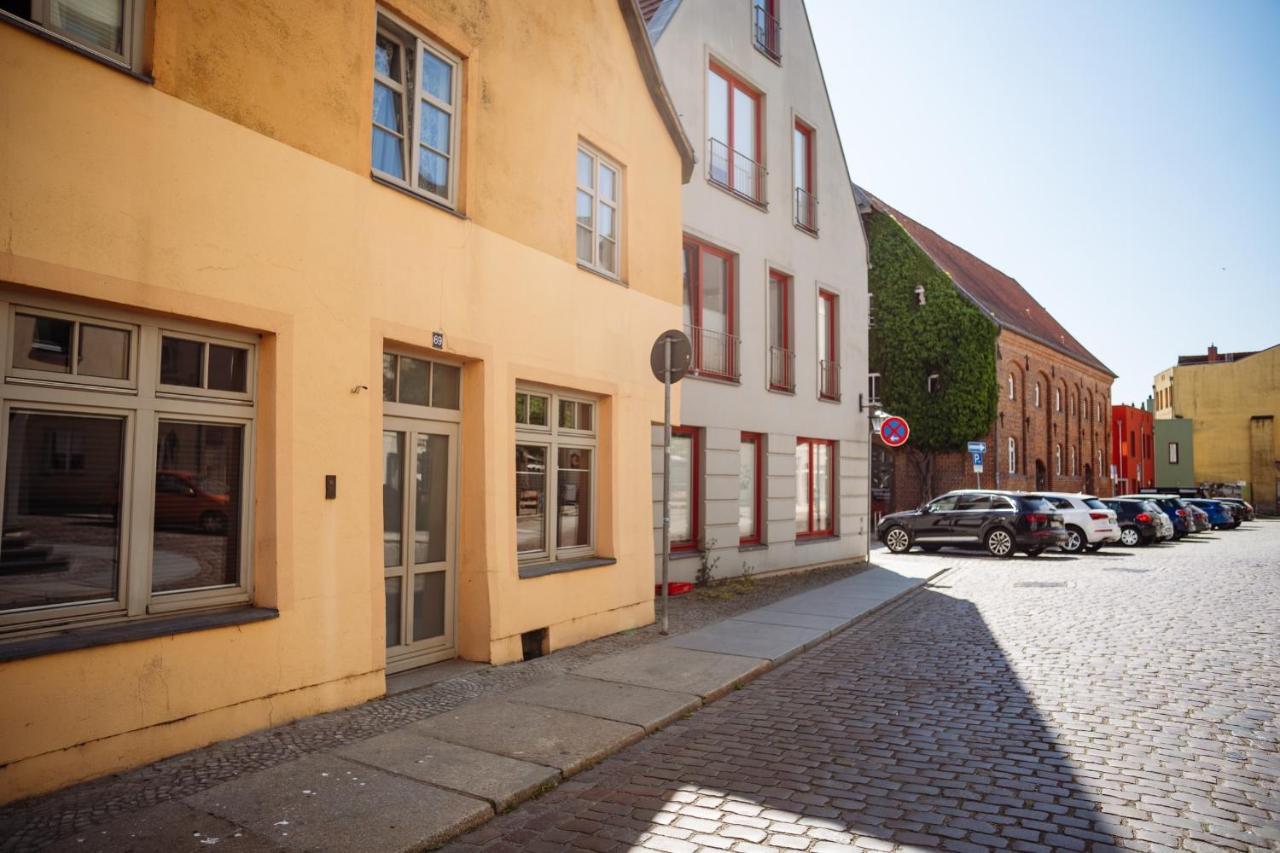 Apartamento London Buck Stralsund Exterior foto